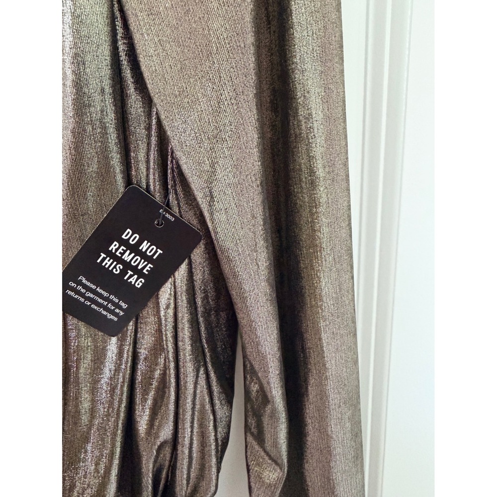 Express Metallic Silver Gold V-Neck Long Sleeve Bodysuit Medium NWT - Picture 3 of 5